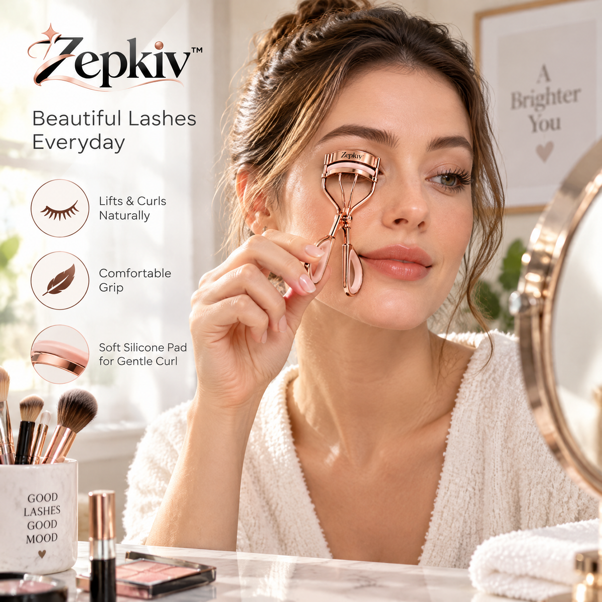 Rose Gold Classic Eyelash Curler — styling inspiration